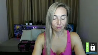 ay_kiss_jully recorded nude video 214075