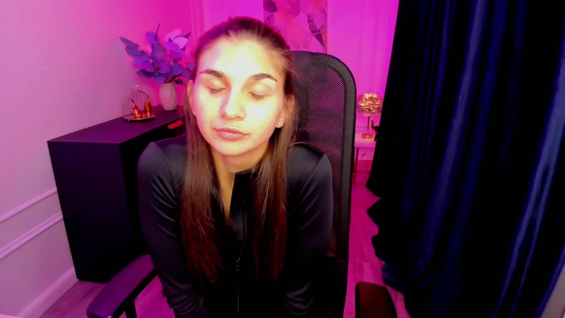 Nicolewerti porn 25-Sep-25