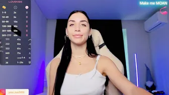 emma_jordan posing on cam - (09-26-2025)