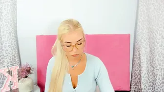 Kristyflowers live cam video 09-26-2025