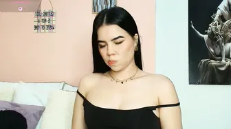 Galayounng_ bigtits 26-Sep-2025