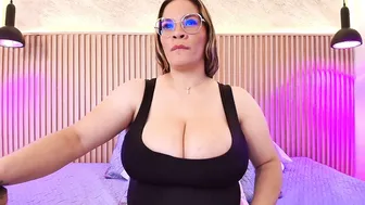 big_tits_in_your_face recorded nude video 217125