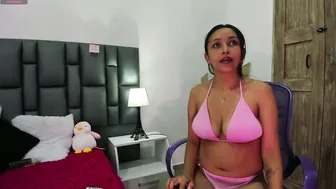 valeriasweet13 live on cam nude cam