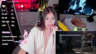 Khionebesset porn cam chat 28-Sep-25