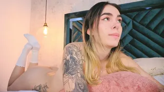lucyvega4 porn chat 28-Sep-25
