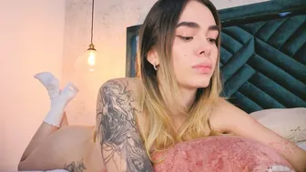 lucyvega4 porn chat 28-Sep-25