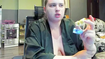 1lindsey1 bigboobs 09-28-2025