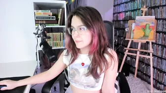 icefroq nude cam video 24 March 2025
