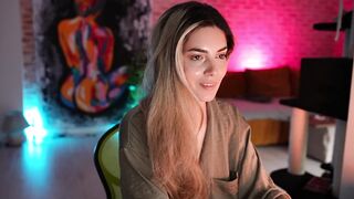 Alliesynns chat sex cam 24 March 2025