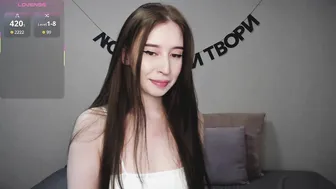 Rocketsgirl 25 March 2025 on webcam