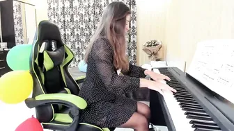 oladushek18 recorded nude video 220245
