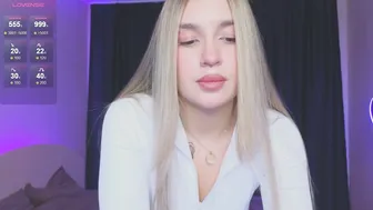 roxychilli recorded nude video 220505