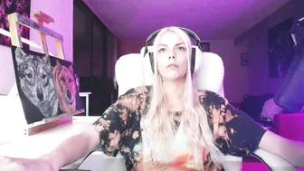 tinykylie lovense 09-29-2025