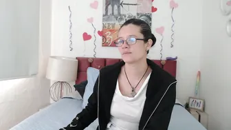 sereneclarks_ flirt porn cam