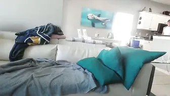 smallpenisbigtongue sex video 09/29/2025