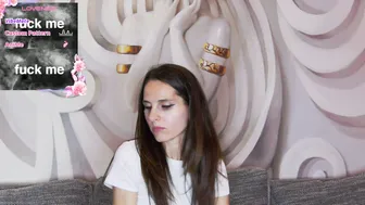 Hailey_peach skinny - (09/30/2025)