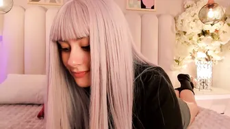 cute__cherry_ webcam (09-30-2025)