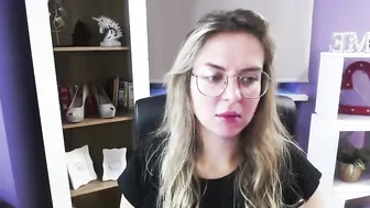 Blackrosezoey (09/30/2025)