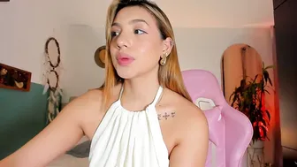 h3y_mia3 recorded nude video 223426