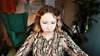 jasminemilko 09/30/2025