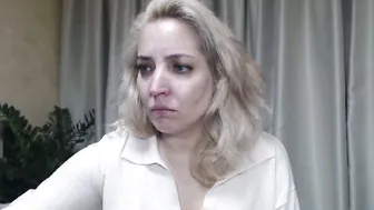 ohsweetmari smalltits - 30 September 2025
