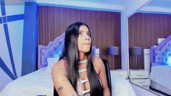 Selenastonne porn video (10-01-2025)