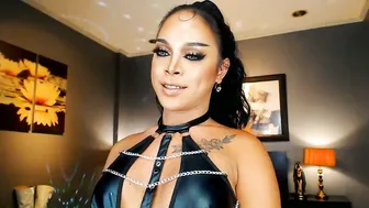 urmajestytyra recorded nude video 225420