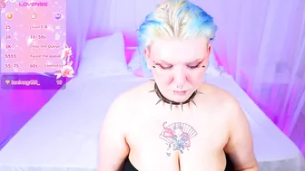 bluelunaray tease - 01-Oct-2025