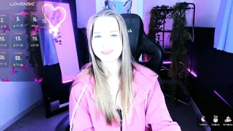 cutemousee mistress - 01-Oct-2025