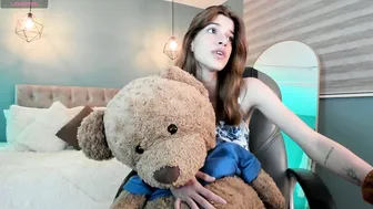Nora_vennucci live webcam show (10/02/2025)