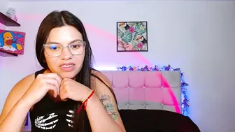 Layla_roma feet 10/02/2025