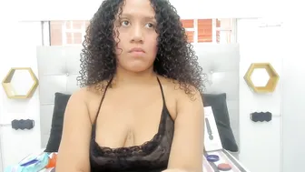 scarlett_fox20 latina 10/02/2025