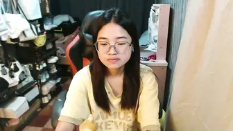 urlovelychinita new webcam show