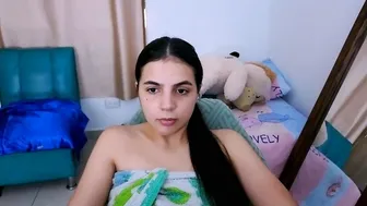 elenna_hotx cam show 03-Oct-2025
