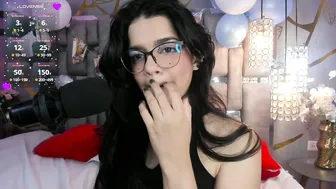 Valeriekay_ naked - 10/03/2025