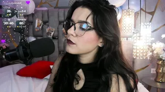 Valeriekay_ naked - 10/03/2025