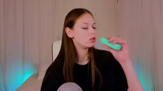 Mol1y_kitten porn sex chat (10/03/2025)