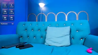 brennastone video posing on cam