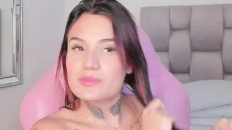 susan_sweet7 posing on webcam 04-Oct-25