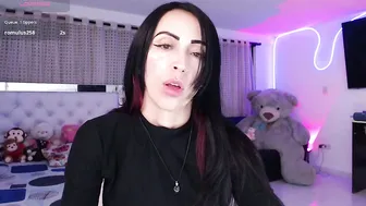 lyann_ milf 04-Oct-2025