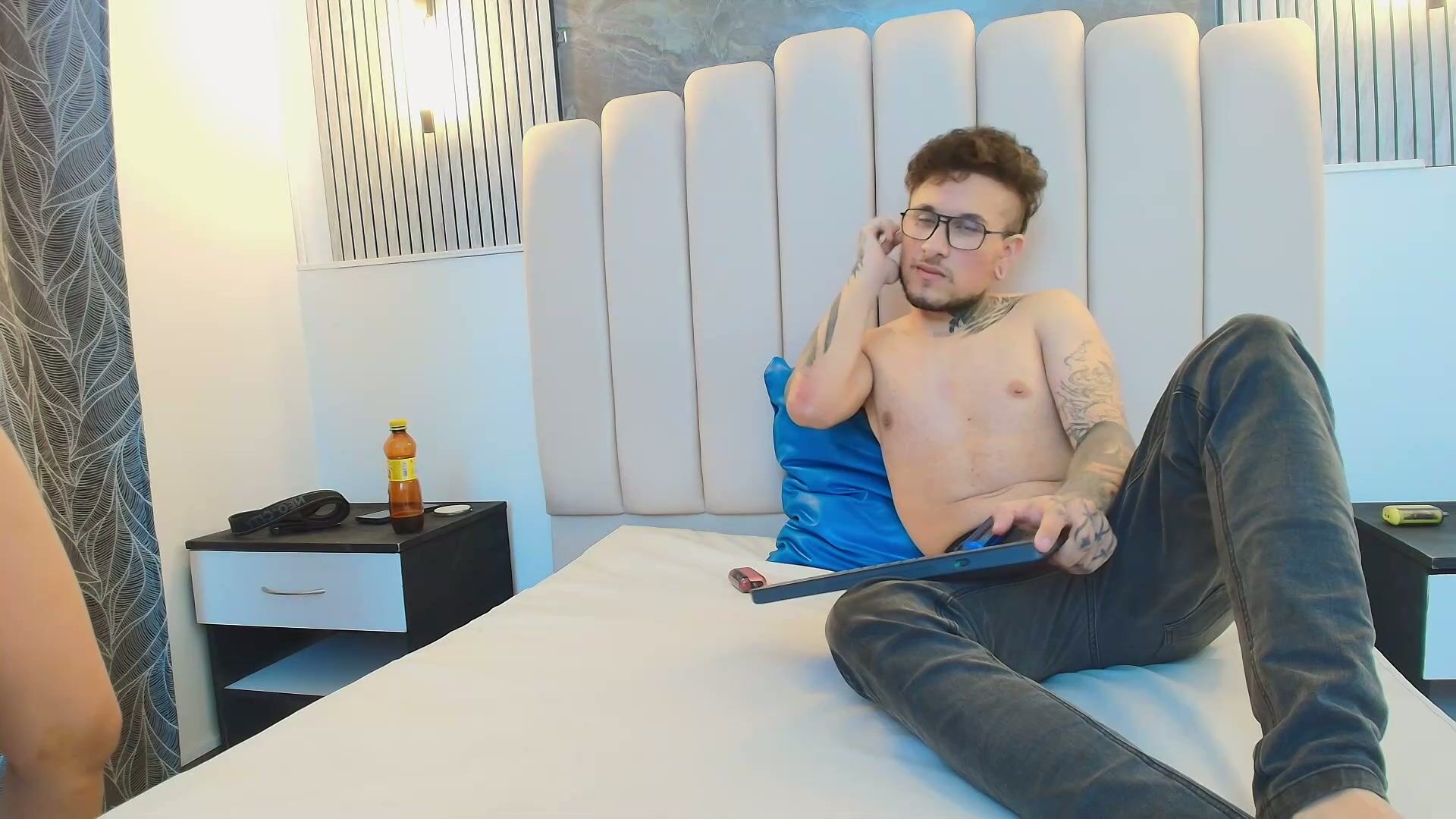 Ravenandcody cam sex chat 04-Oct-25