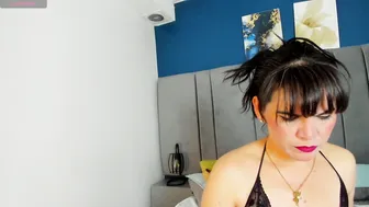 Laura_hotties naked (10-04-2025)