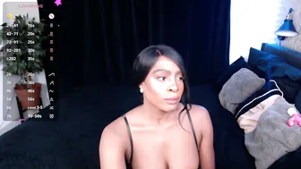 jade1677 bigass show