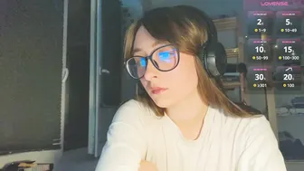 Moonlight__lovers on live cam 10-05-2025