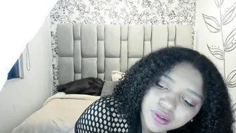 Natasha_rose__ (10/05/2025)
