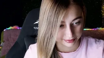 carolinaares recorded nude video 232510
