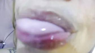 Miranda_zacky chat porn video 05-Oct-2025