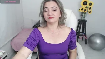 ana_hotmilf cam porn video 06-Oct-2025