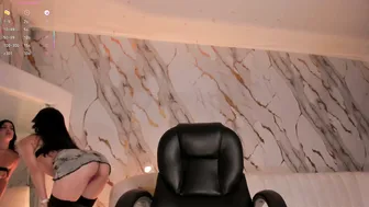 paulinasantosx heels video