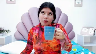 Lily_canddy webcam show cam